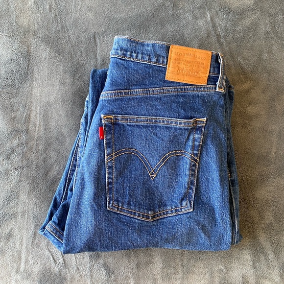 Levi’s Ribcage Bootcut - Picture 10 of 10